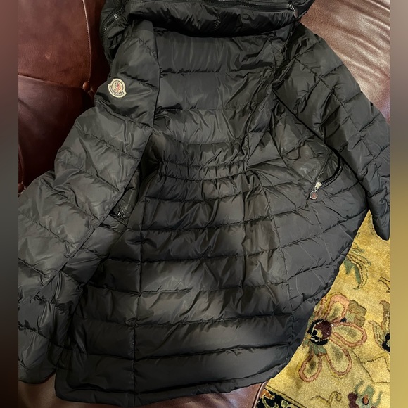 Moncler women’s coat size 2 - Picture 7 of 7